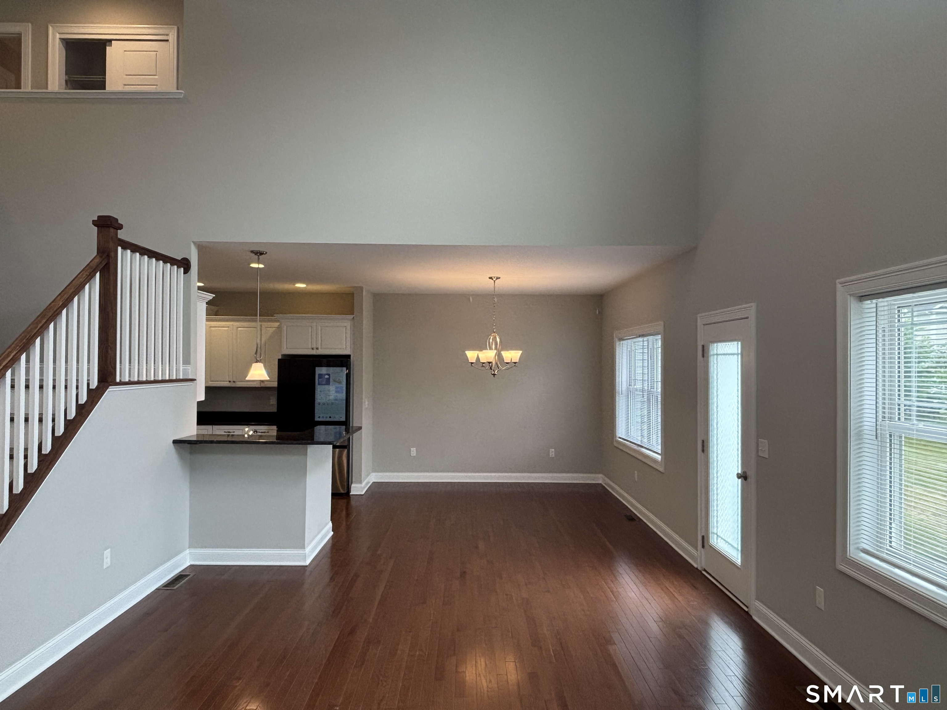 11 Bleeker Circle North Haven CT 06473