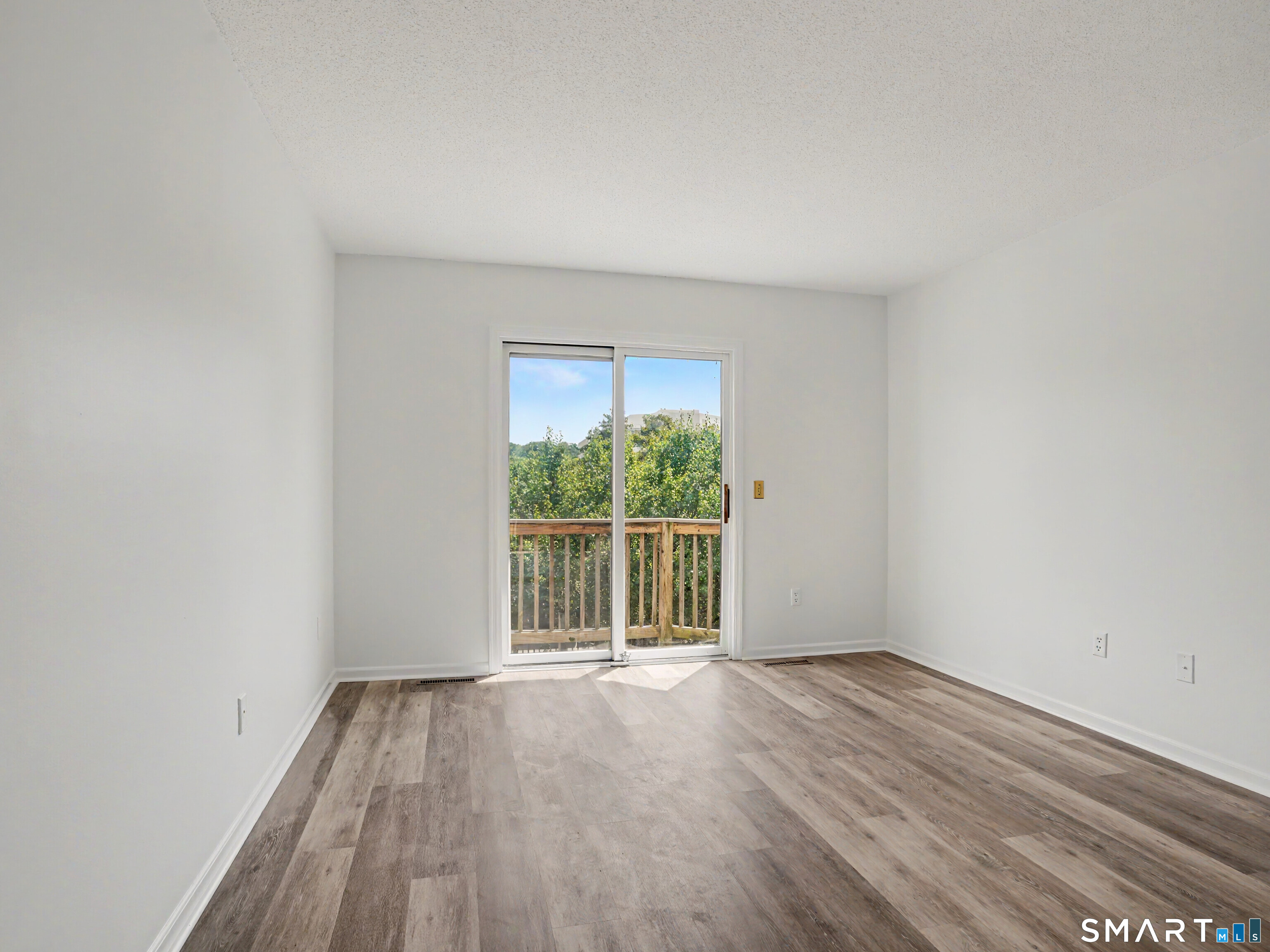 57 Glenrock Norwalk CT 06850