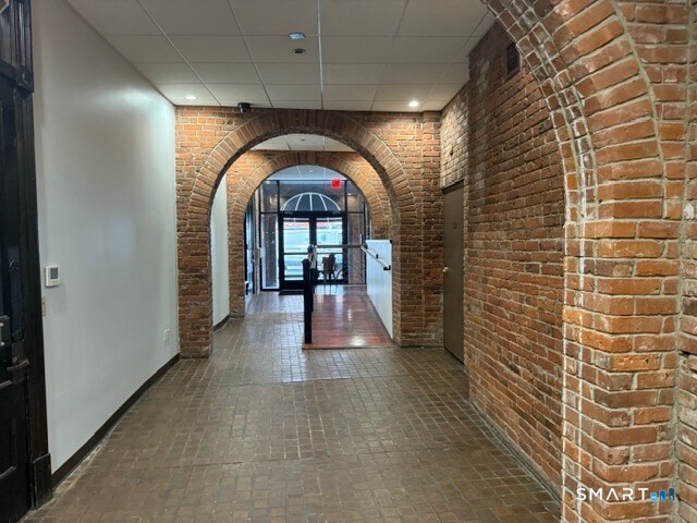 1 Linden Place Hartford CT 06106