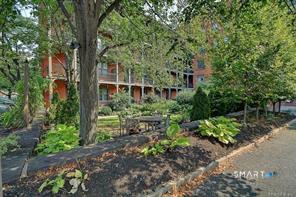 1 Linden Place Hartford CT 06106