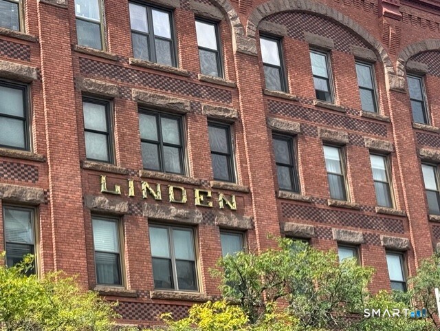 1 Linden Place Hartford CT 06106