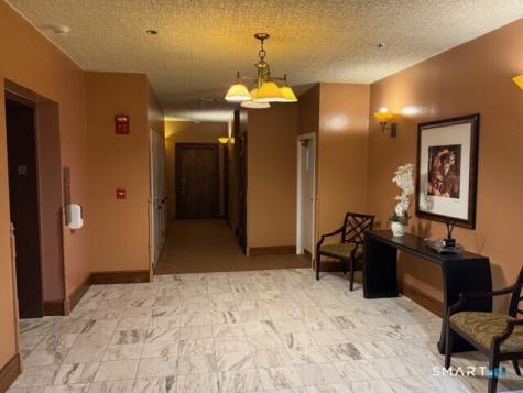 1 Linden Place Hartford CT 06106