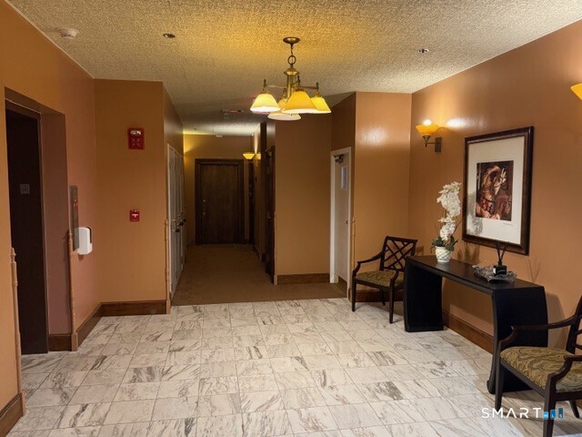 1 Linden Place Hartford CT 06106