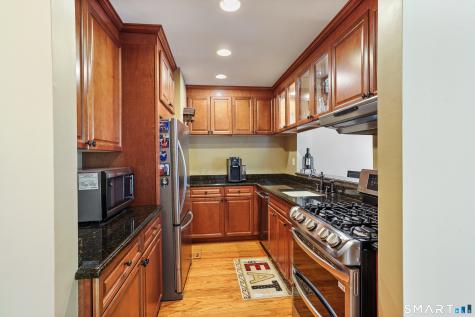 6 Stebbins Close Ridgefield CT 06877