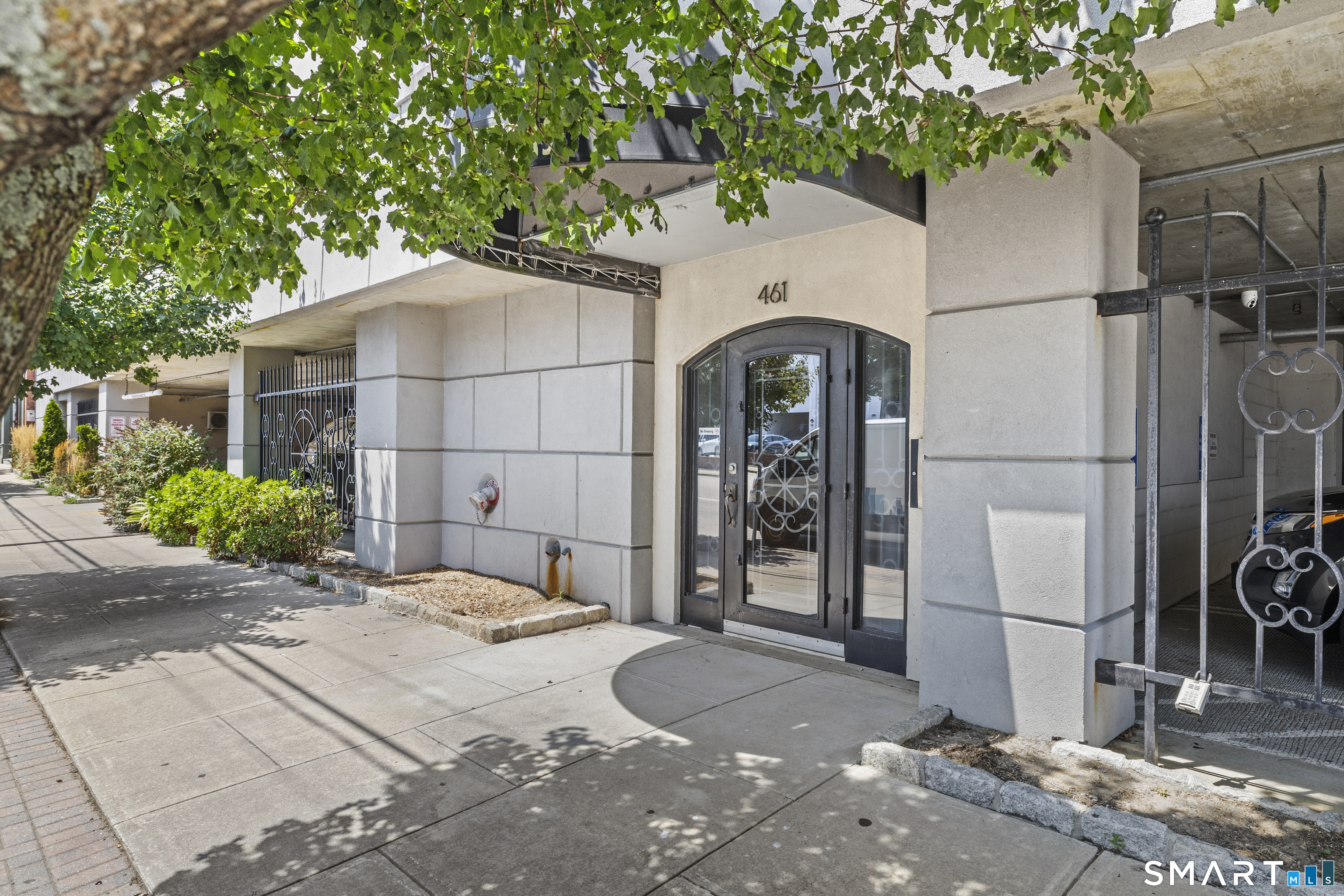461 Bank Street New London CT 06320