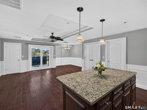 461 Bank Street New London CT 06320