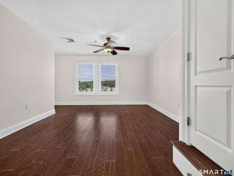461 Bank Street New London CT 06320