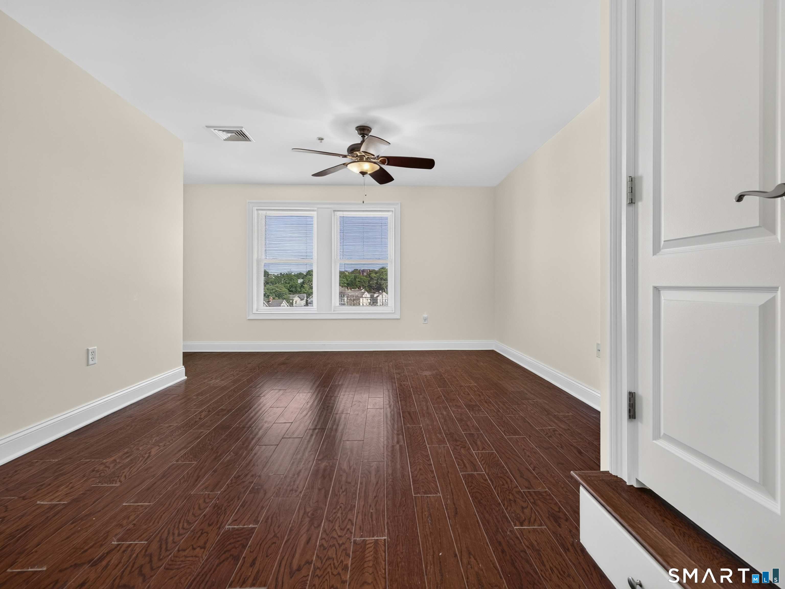 461 Bank Street New London CT 06320