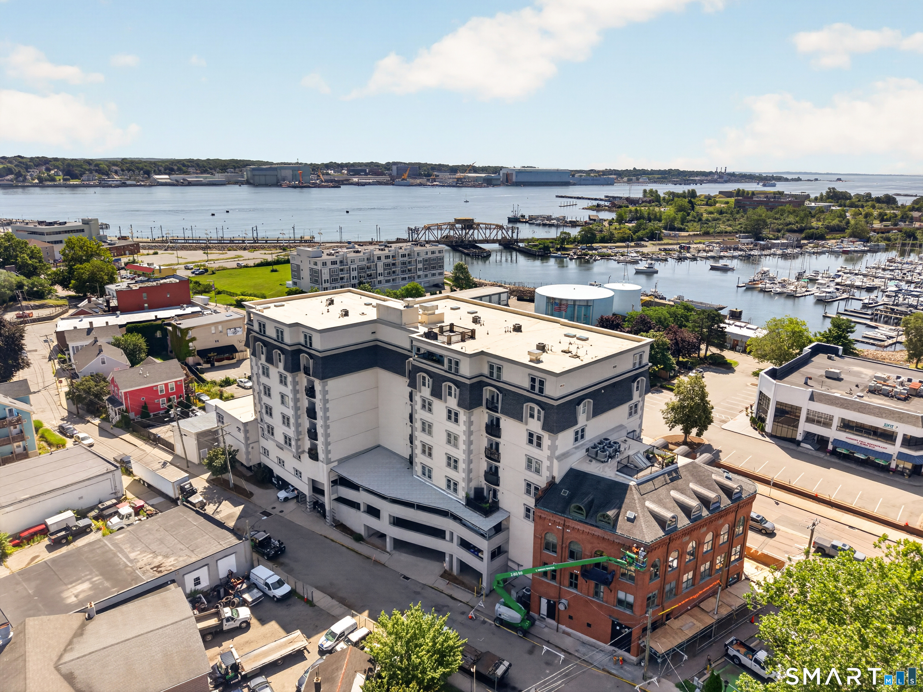 461 Bank Street New London CT 06320