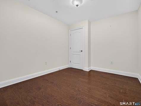 461 Bank Street New London CT 06320
