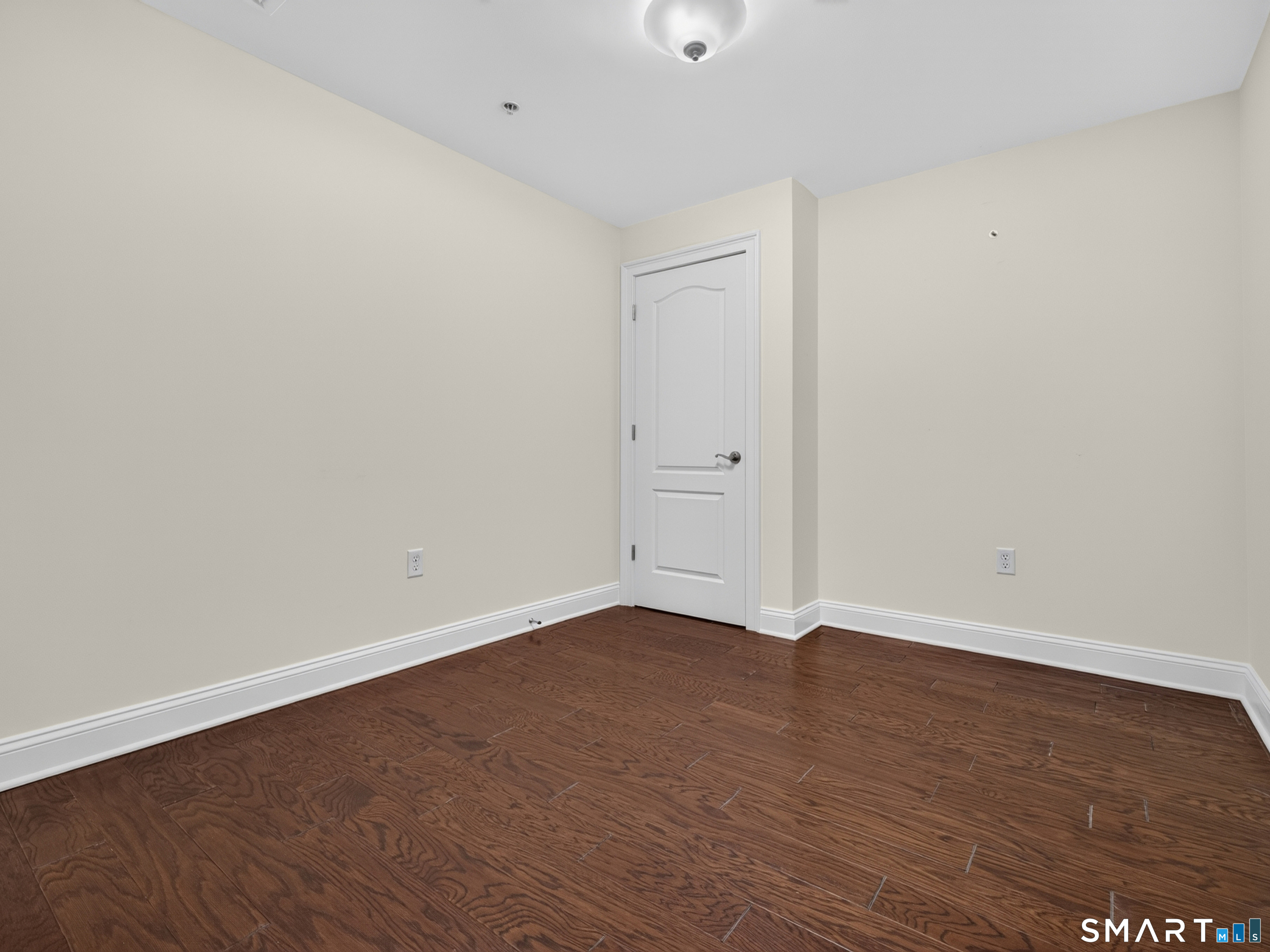 461 Bank Street New London CT 06320
