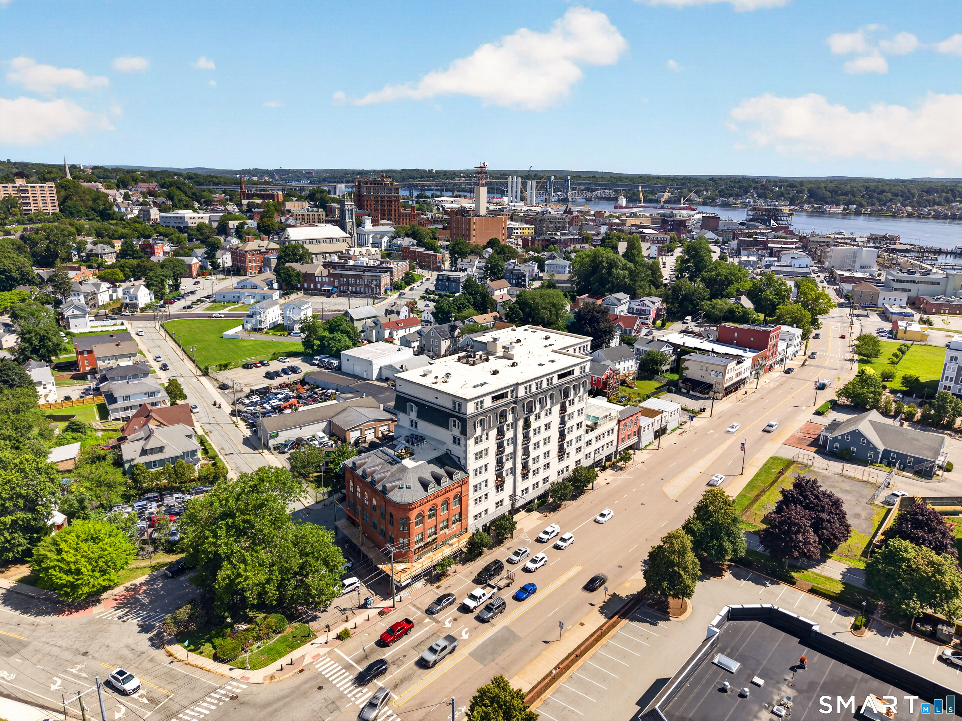 461 Bank Street New London CT 06320