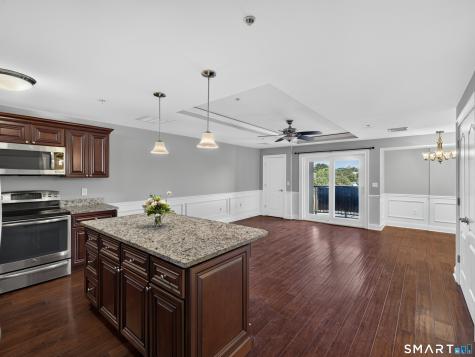 461 Bank Street New London CT 06320