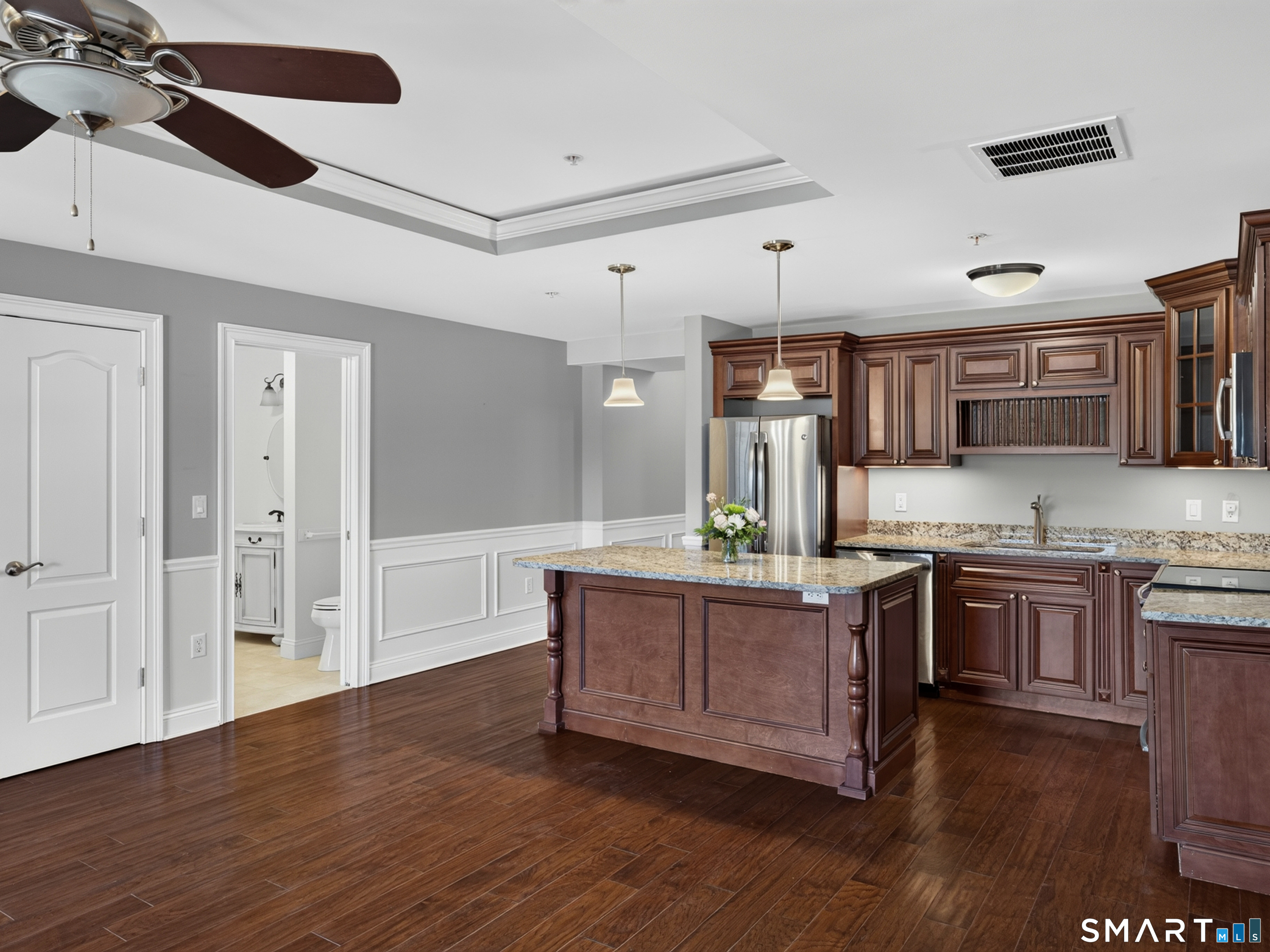 461 Bank Street New London CT 06320