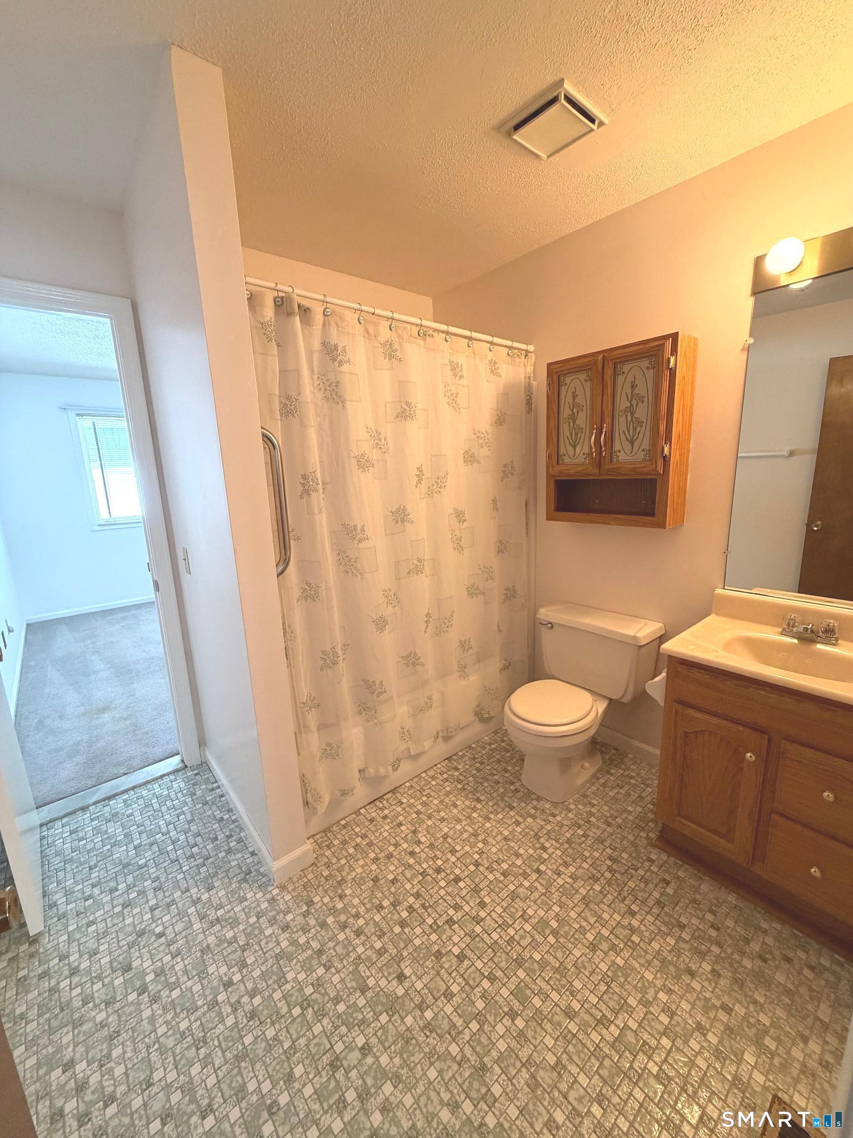 1503 Summer Hill Drive South Windsor CT 06074