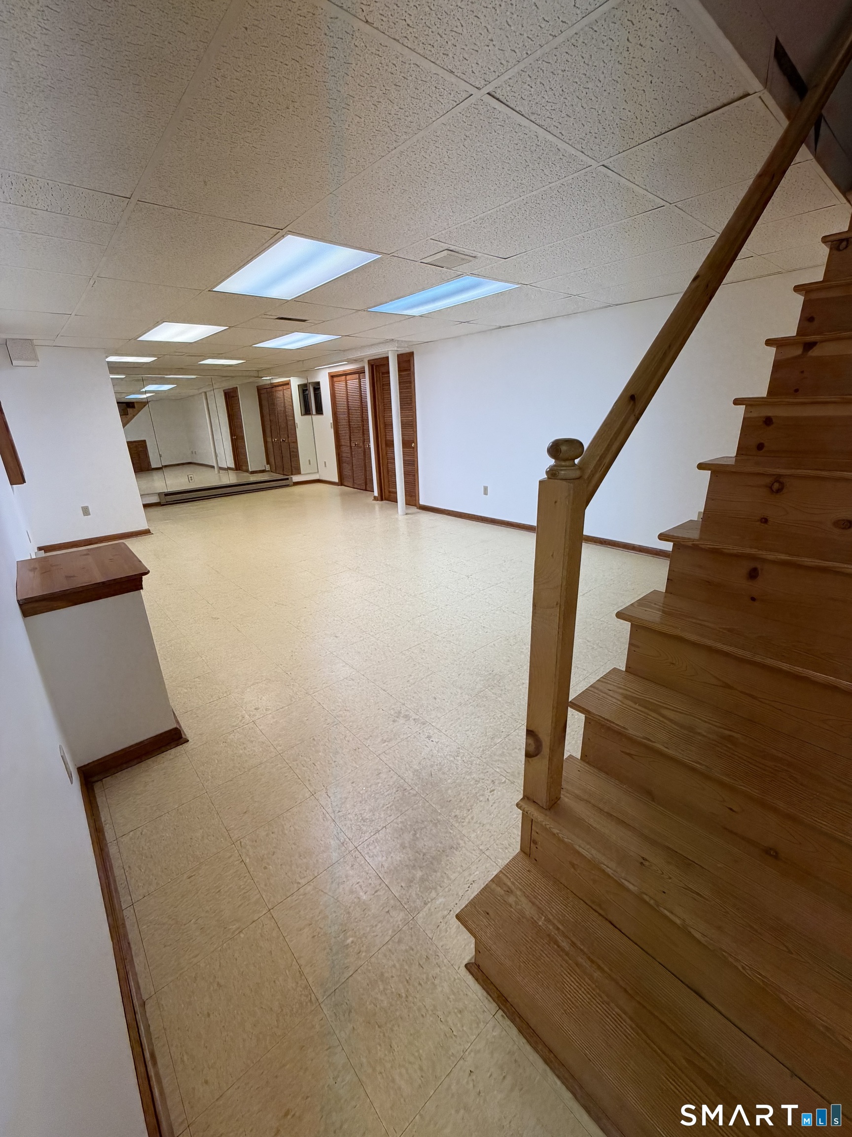 1503 Summer Hill Drive South Windsor CT 06074
