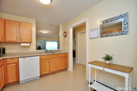 90 Wellington Drive Farmington CT 06032