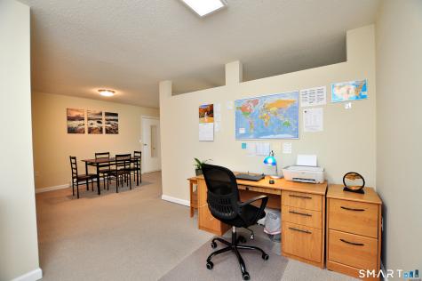 90 Wellington Drive Farmington CT 06032