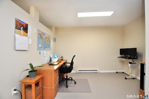 90 Wellington Drive Farmington CT 06032