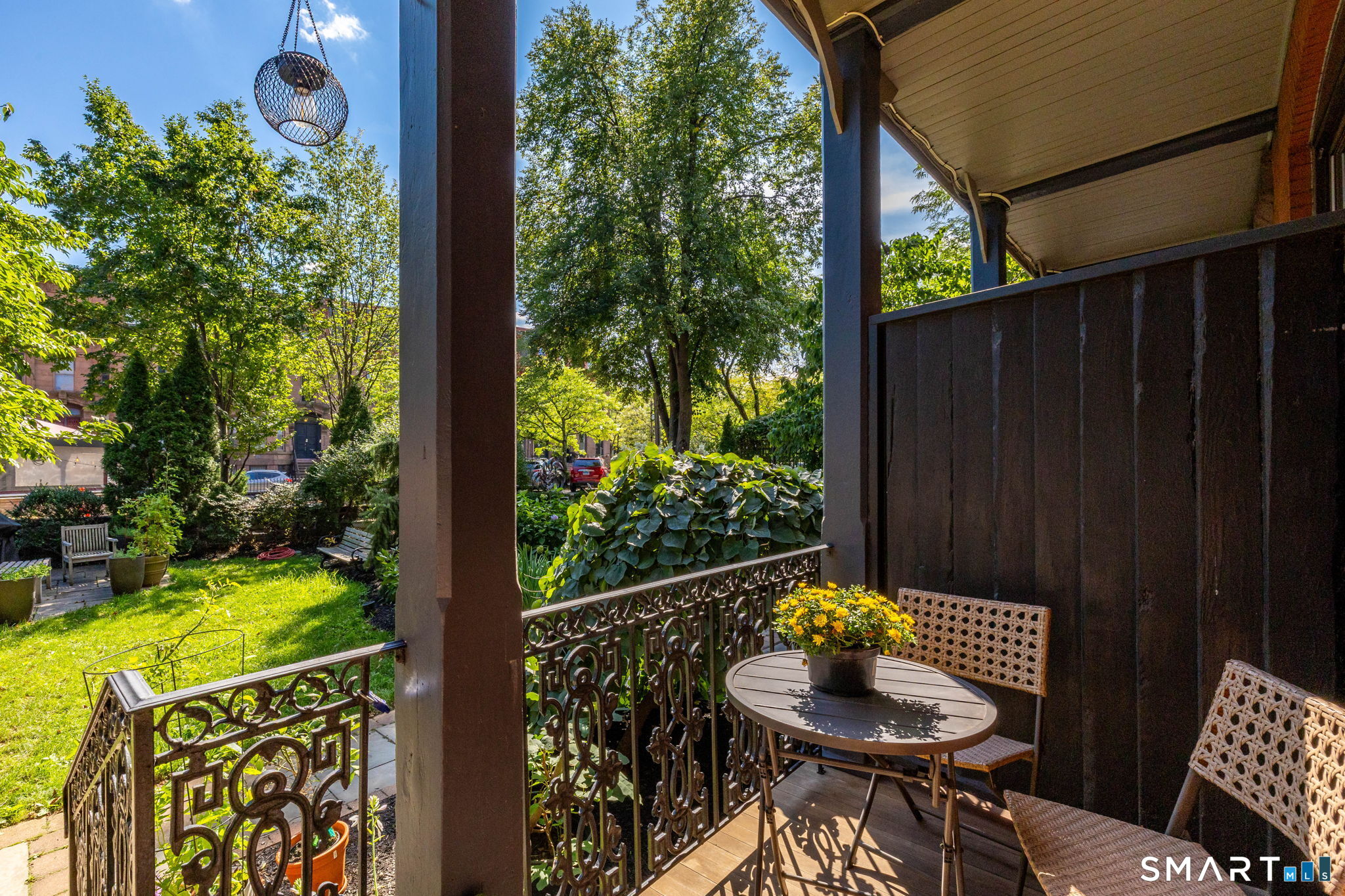 3 Linden Place Hartford CT 06106