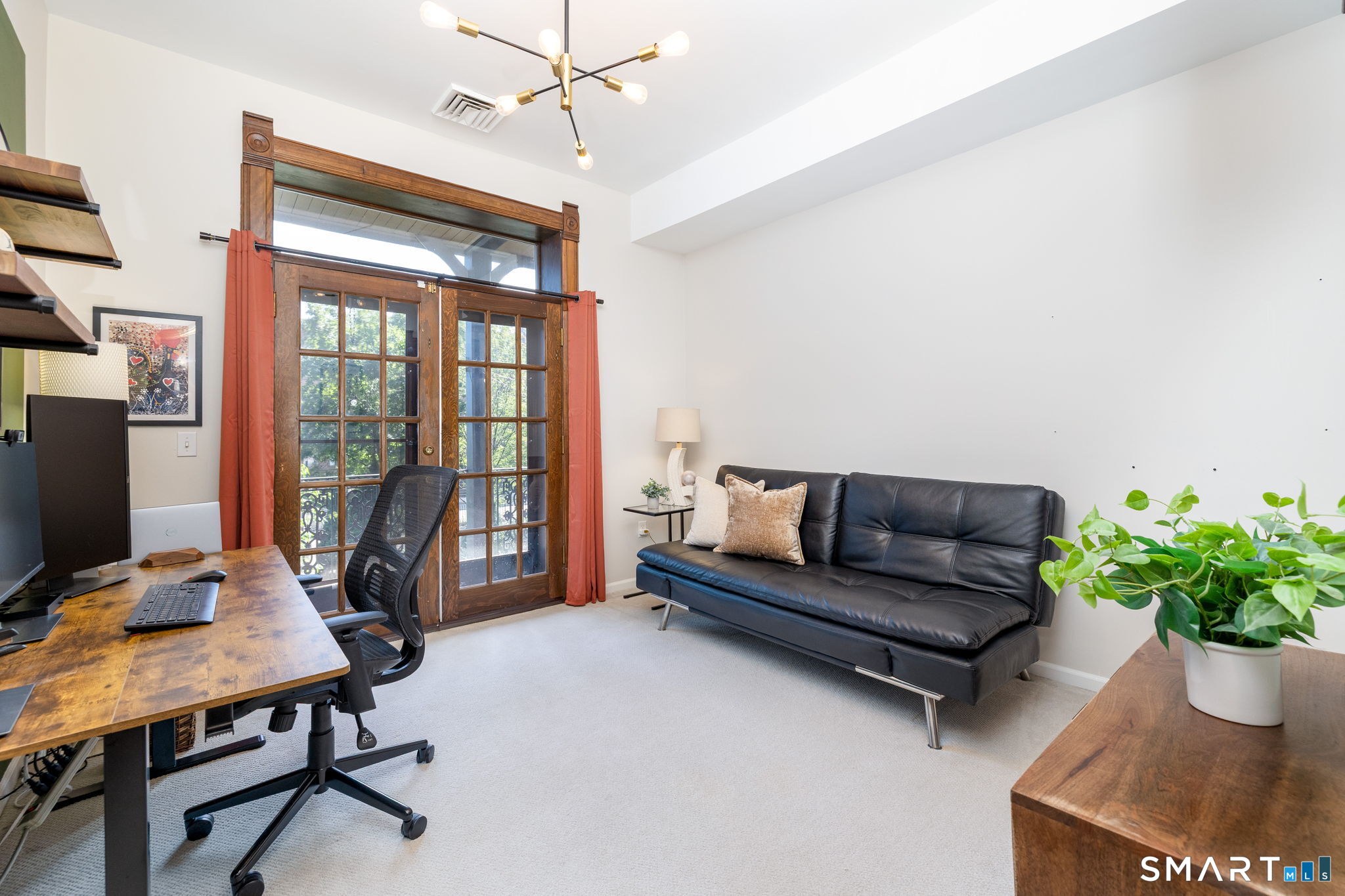 3 Linden Place Hartford CT 06106