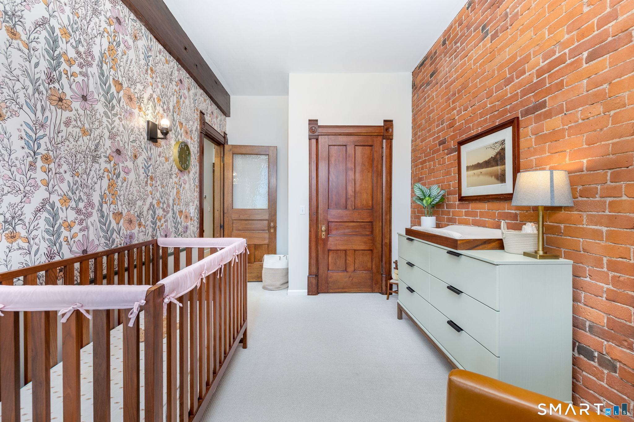 3 Linden Place Hartford CT 06106