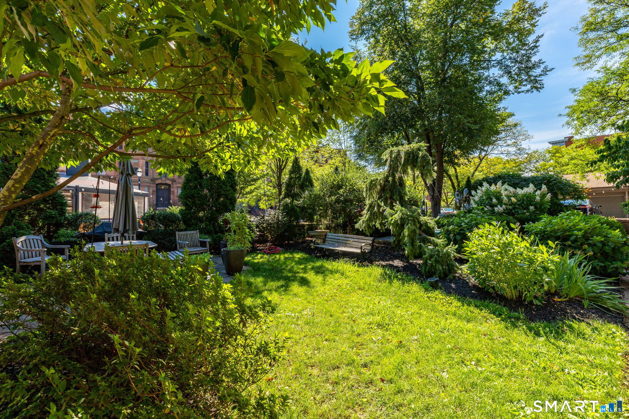 3 Linden Place Hartford CT 06106