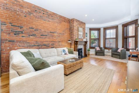 3 Linden Place Hartford CT 06106