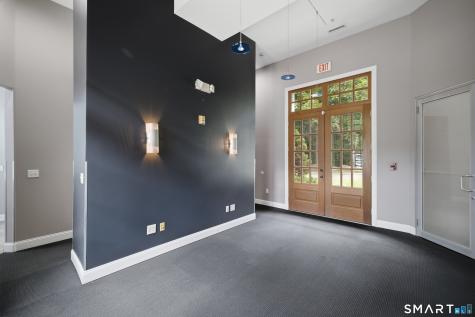 2614 Boston Post Road Guilford CT 06437
