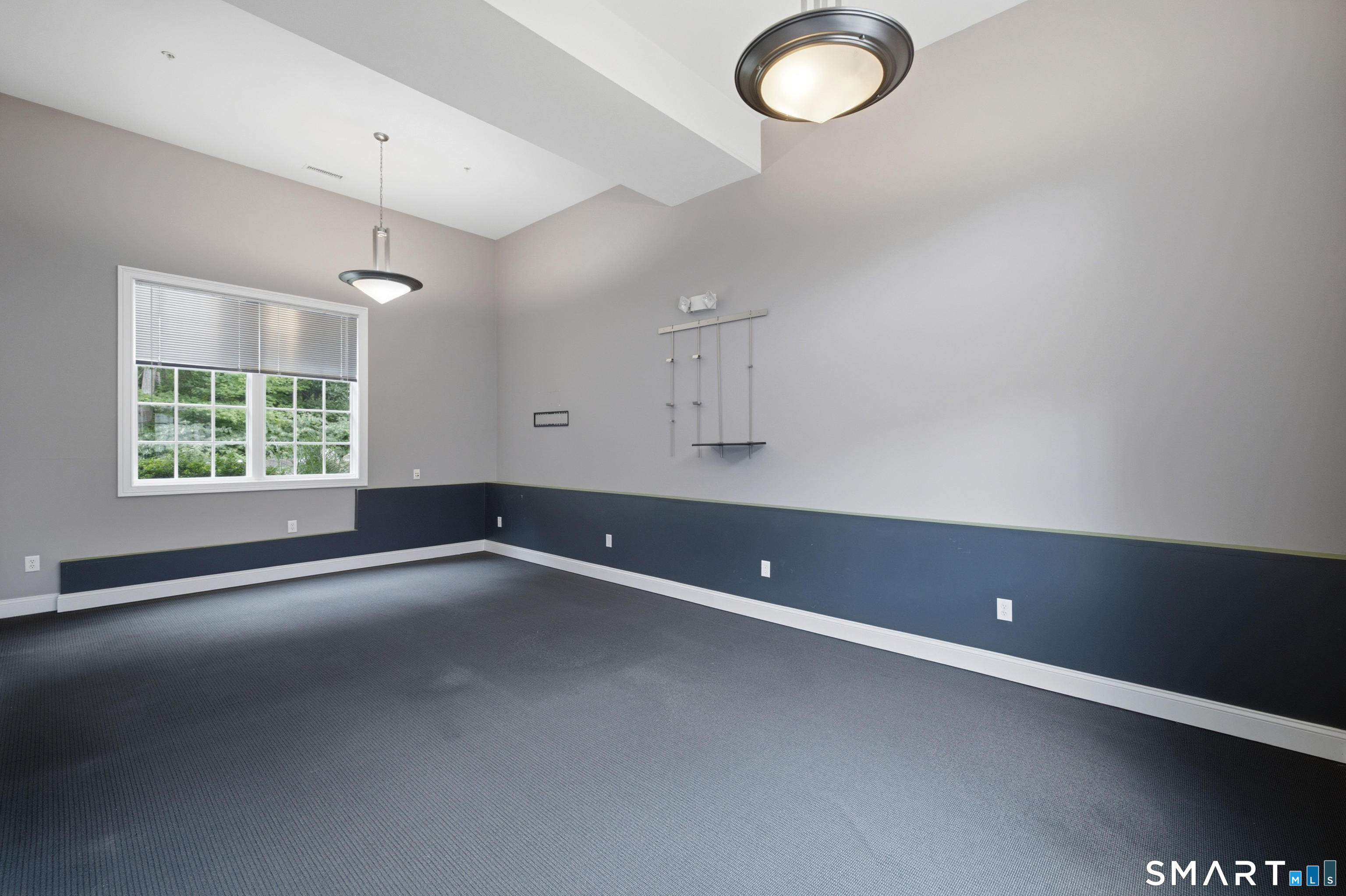 2614 Boston Post Road Guilford CT 06437