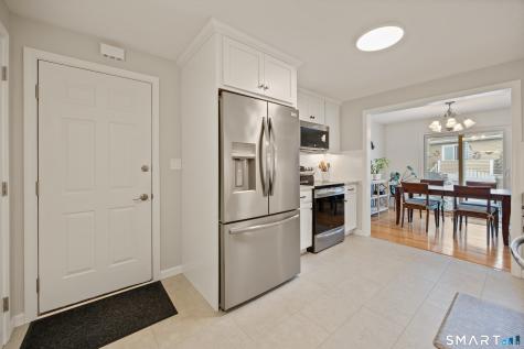 697 South End Road Southington CT 06479