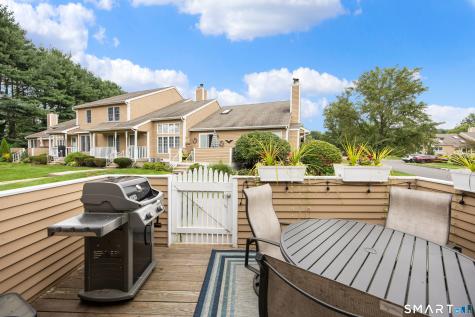 697 South End Road Southington CT 06479