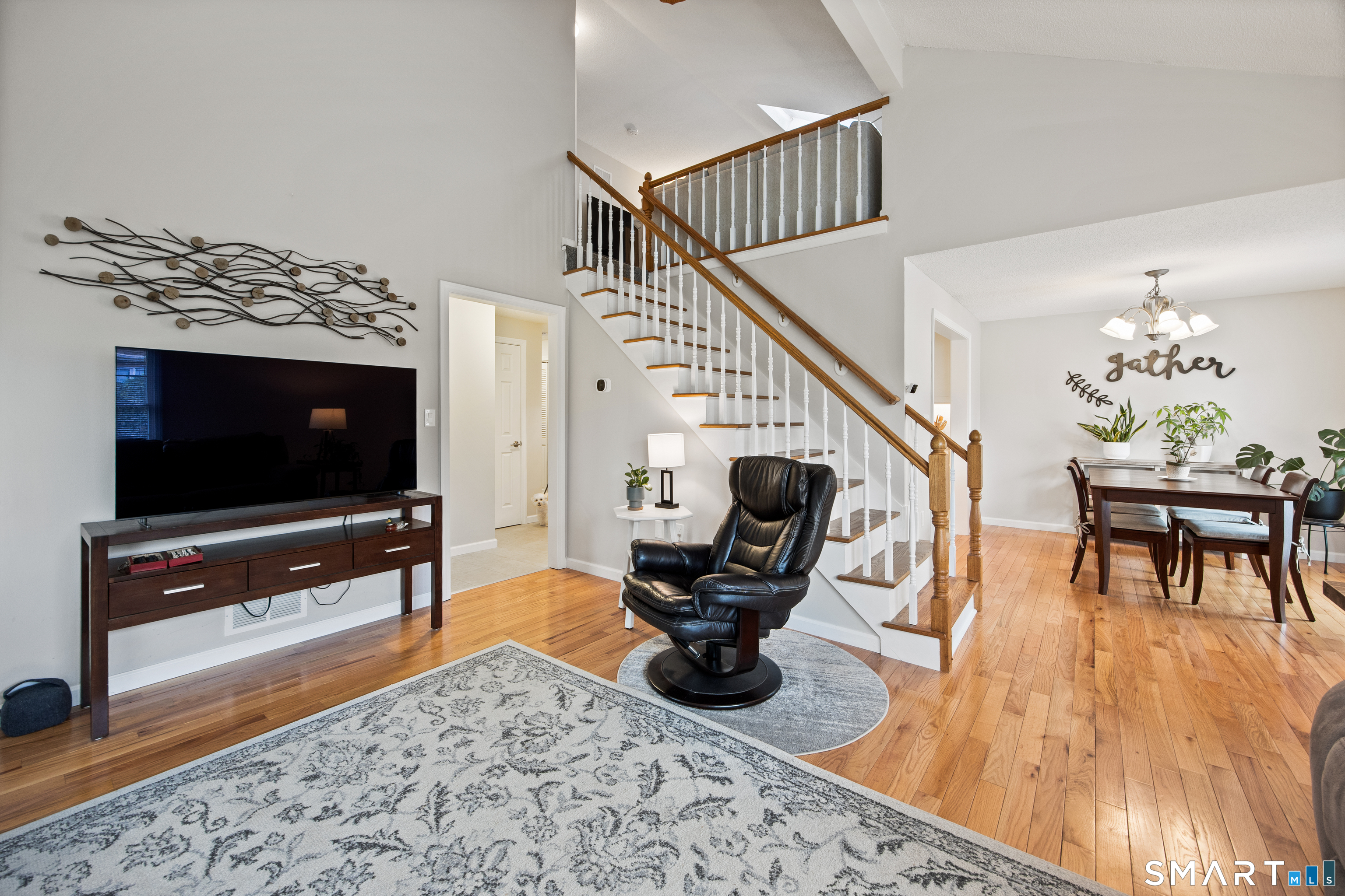 697 South End Road Southington CT 06479