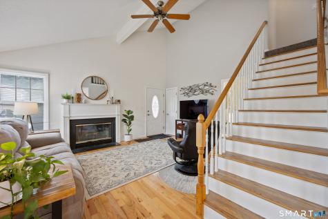 697 South End Road Southington CT 06479