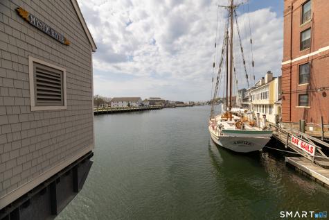 49 Park Avenue Stonington CT 06355