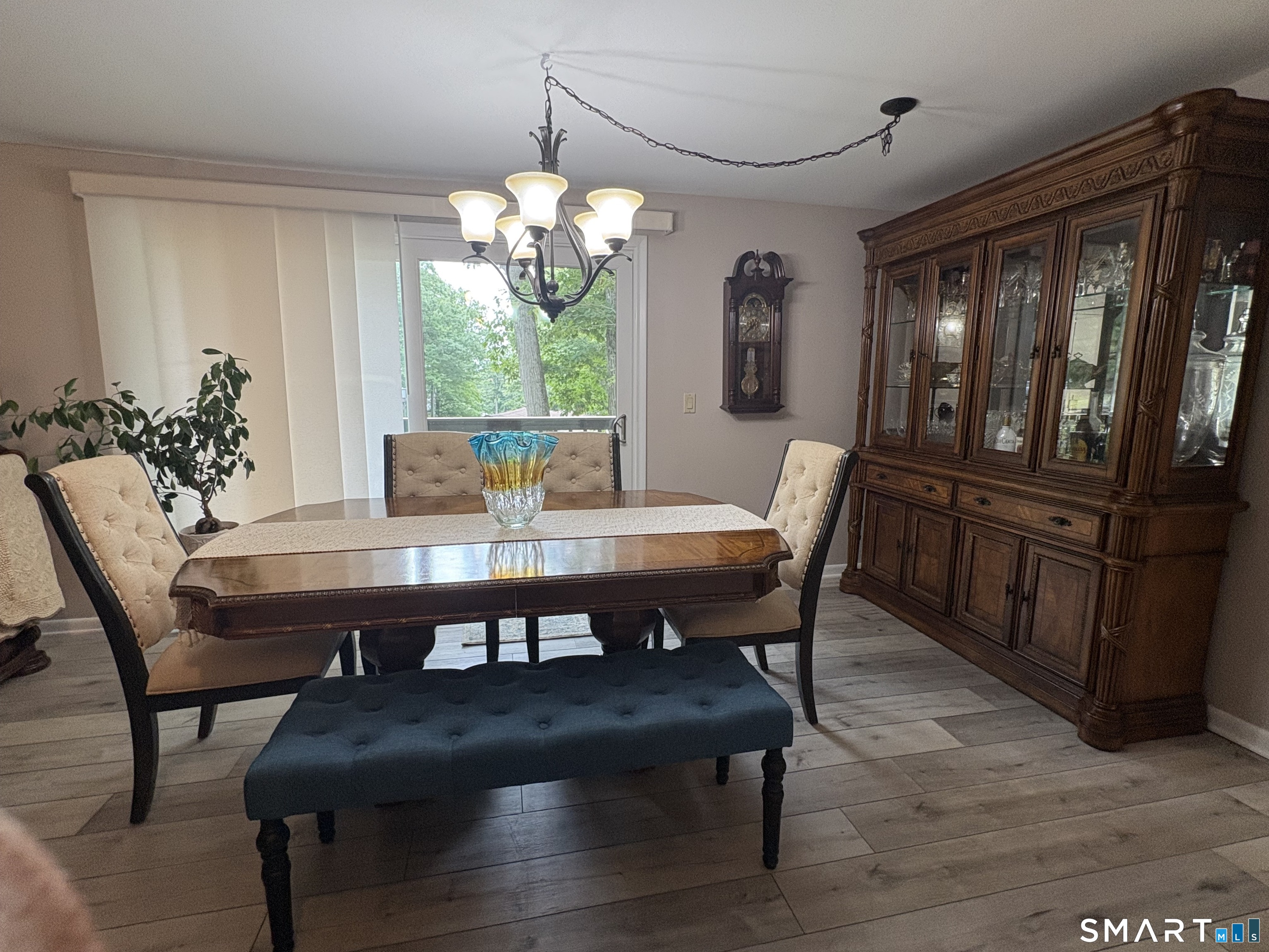 35 Harbour Village Branford CT 06405