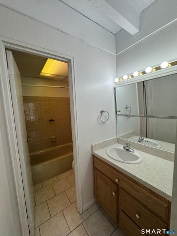 20 Prospect Street Manchester CT 06040