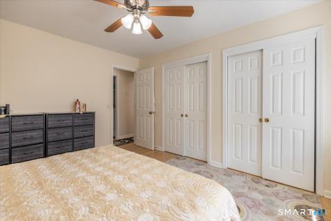 135 Mayfield Drive Trumbull CT 06611