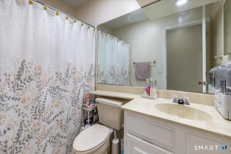 135 Mayfield Drive Trumbull CT 06611