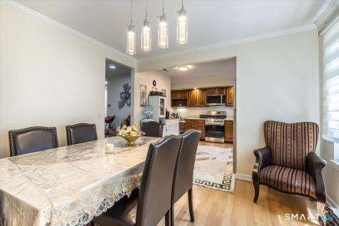 135 Mayfield Drive Trumbull CT 06611