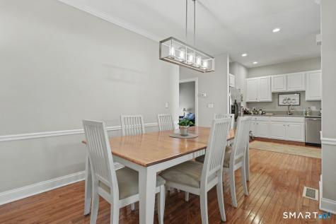 17 Southwick North Court Milford CT 06461
