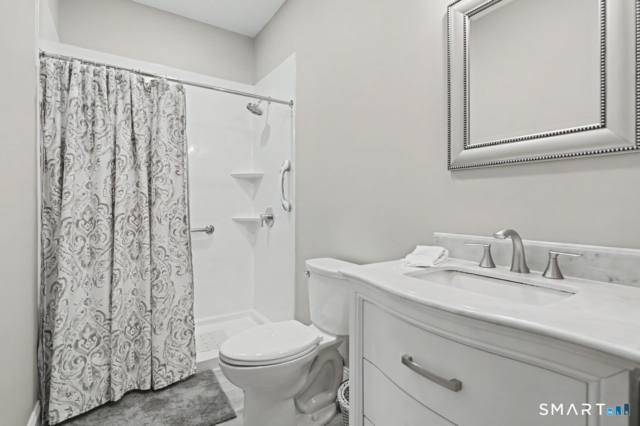 17 Southwick North Court Milford CT 06461