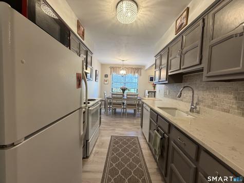549 Swanson Crescent Milford CT 06461
