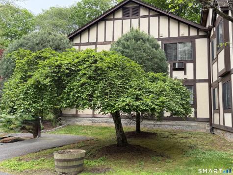 549 Swanson Crescent Milford CT 06461