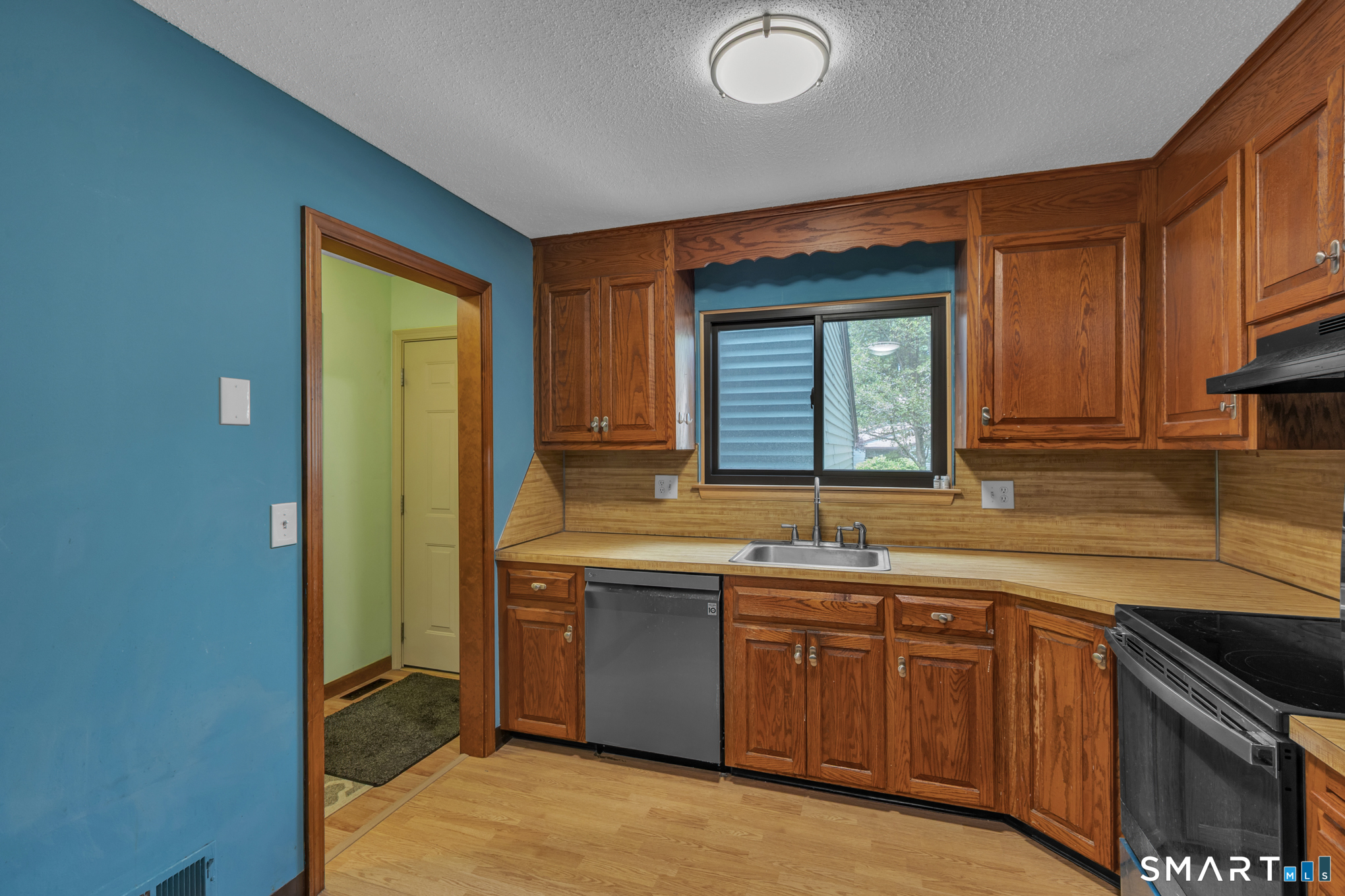 84 Wynwood Drive Enfield CT 06082