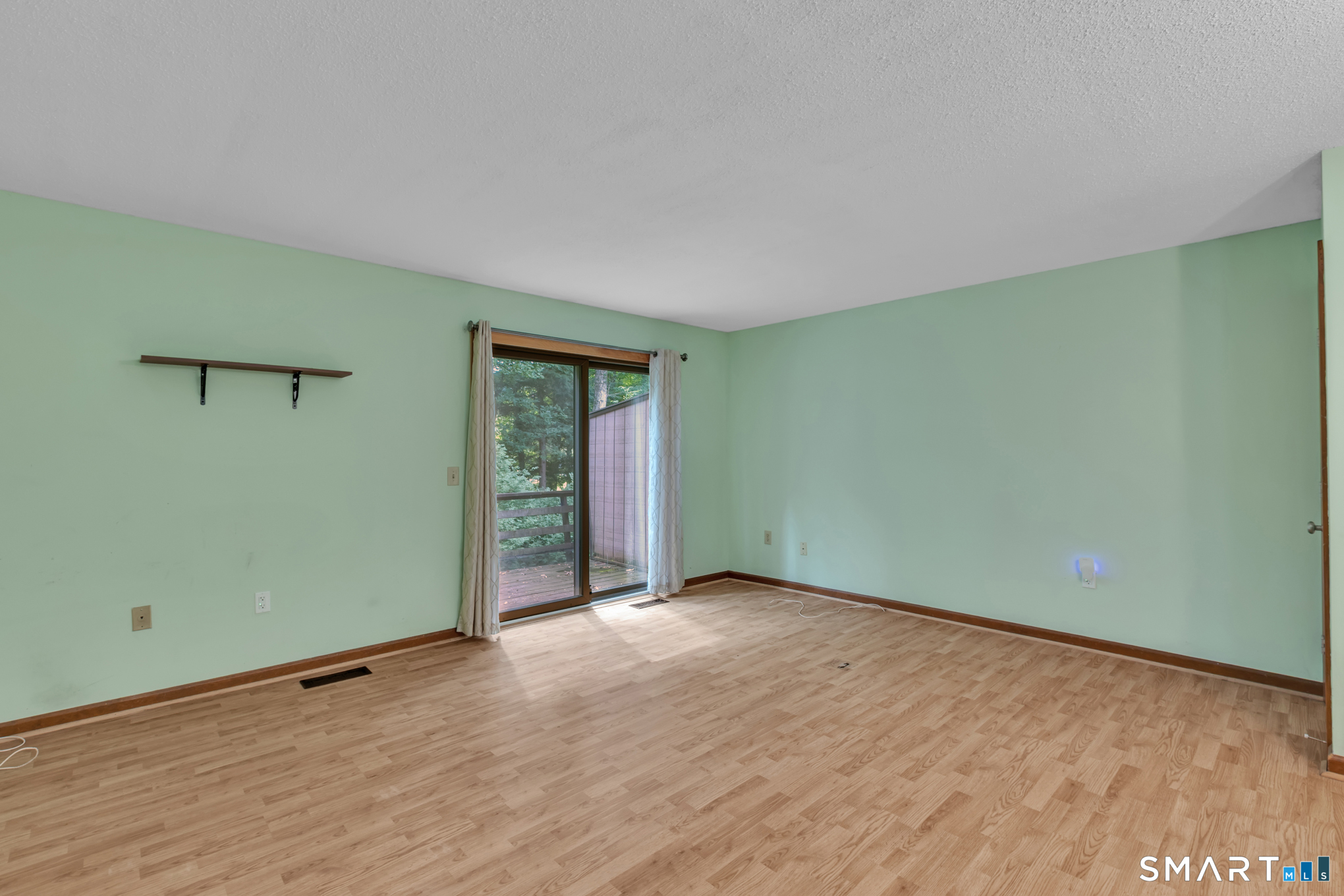 84 Wynwood Drive Enfield CT 06082
