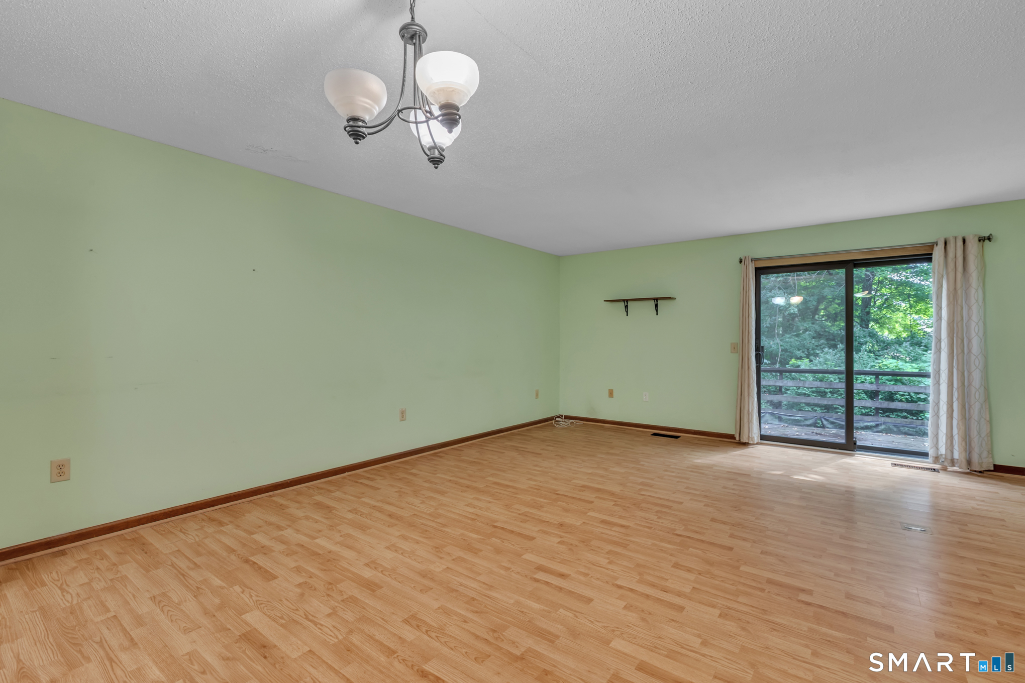 84 Wynwood Drive Enfield CT 06082