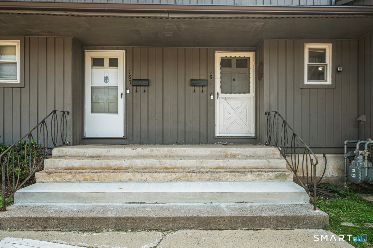 181 Williamstown Court Newington CT 06111