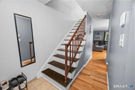 181 Williamstown Court Newington CT 06111