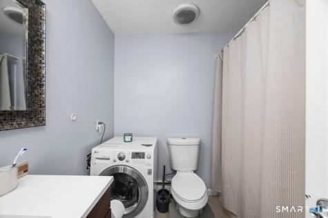181 Williamstown Court Newington CT 06111